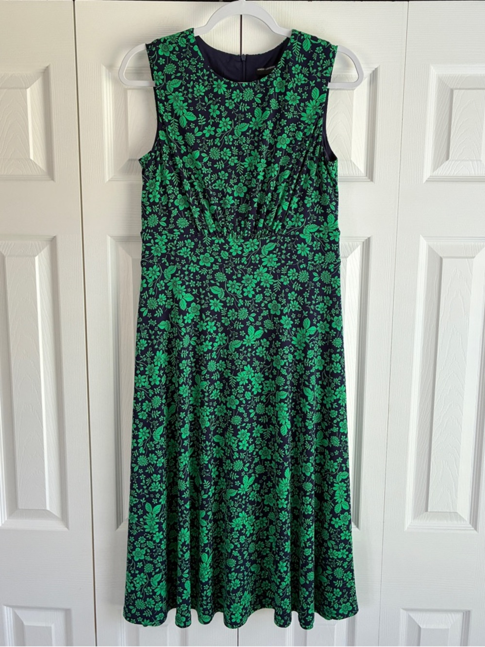 Maggy London Dress 8 Green Navy Floral Sleeveless Midi Fit & Flare Cottagecore - Picture 2 of 10